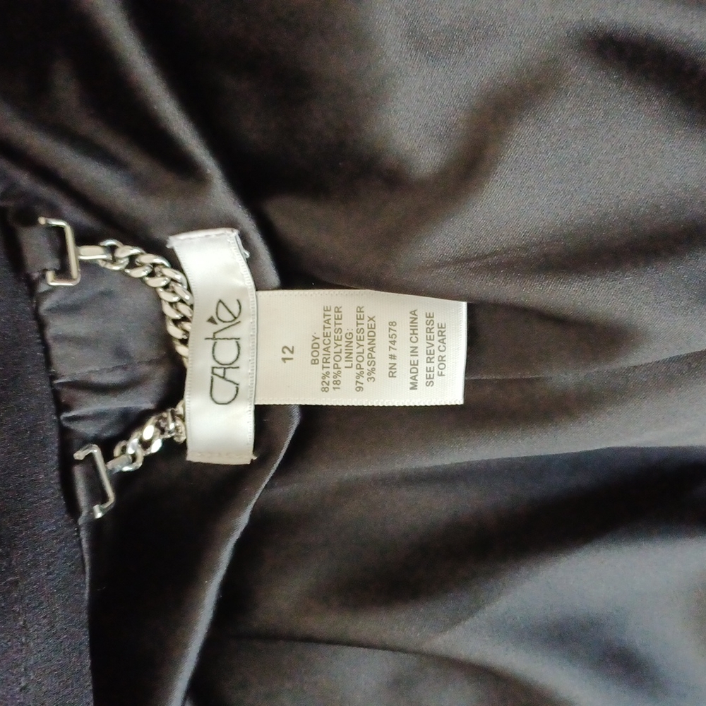 Cache Jacket - Picture 7 of 10